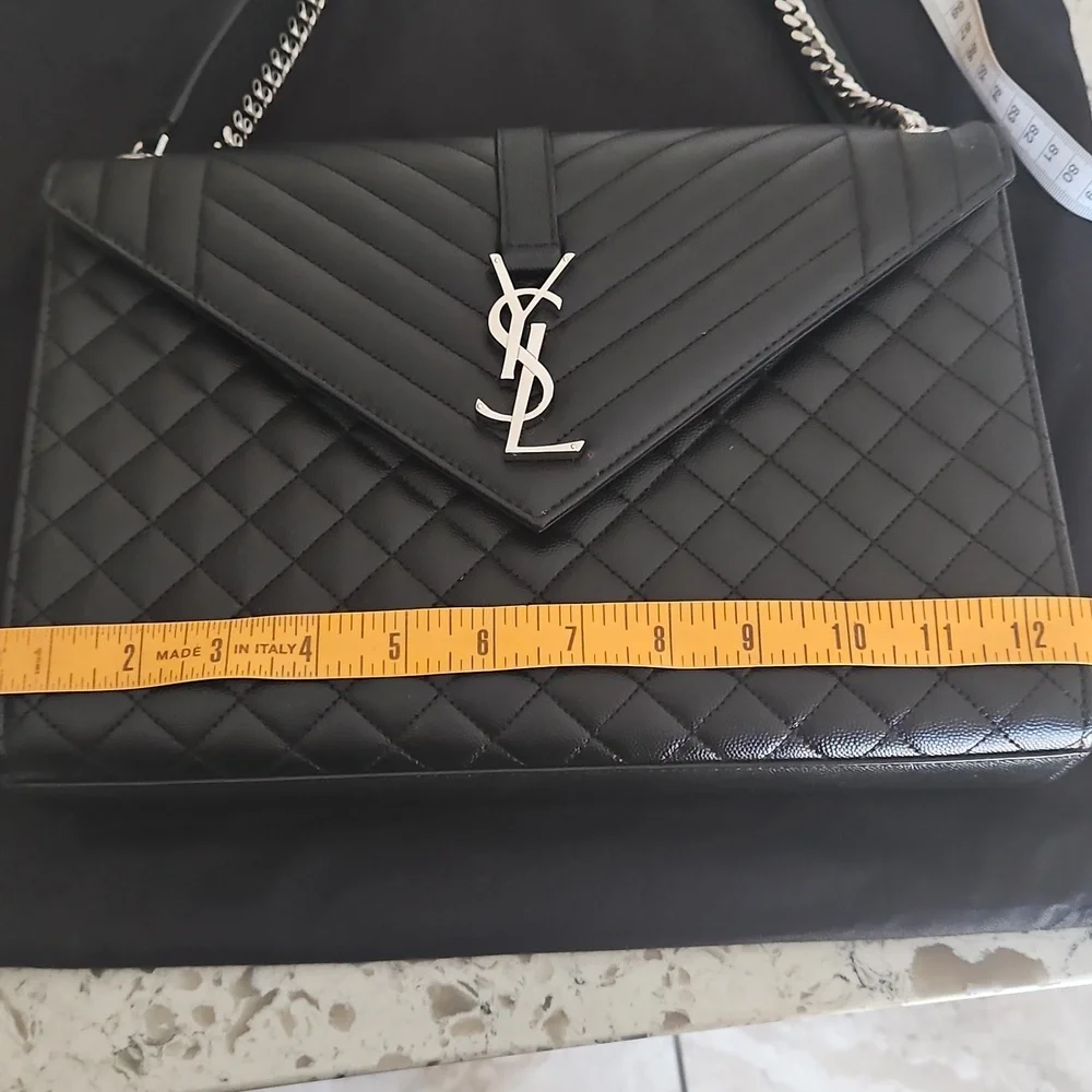 Yves Saint Laurent Black Envelope in Matelasse Lambskin - EUC - Picture 13 of 16